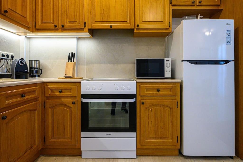 Anna'S Apartment カラマタ エクステリア 写真