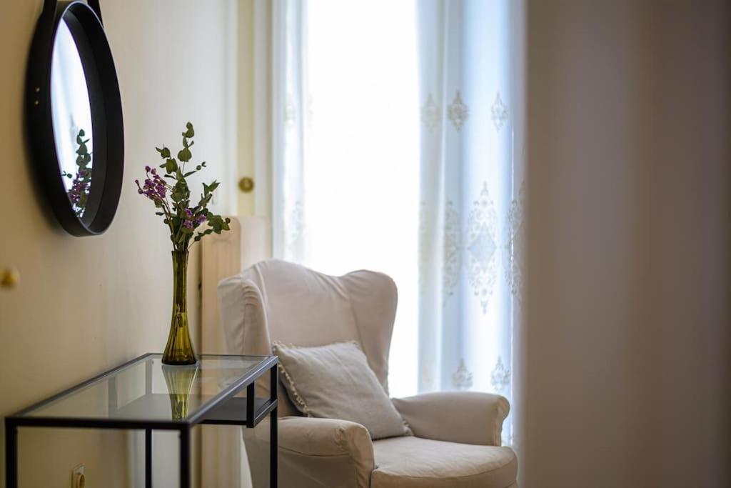 Anna'S Apartment カラマタ エクステリア 写真
